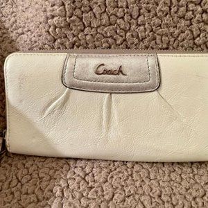 Beautiful White Leather Coach Wallet